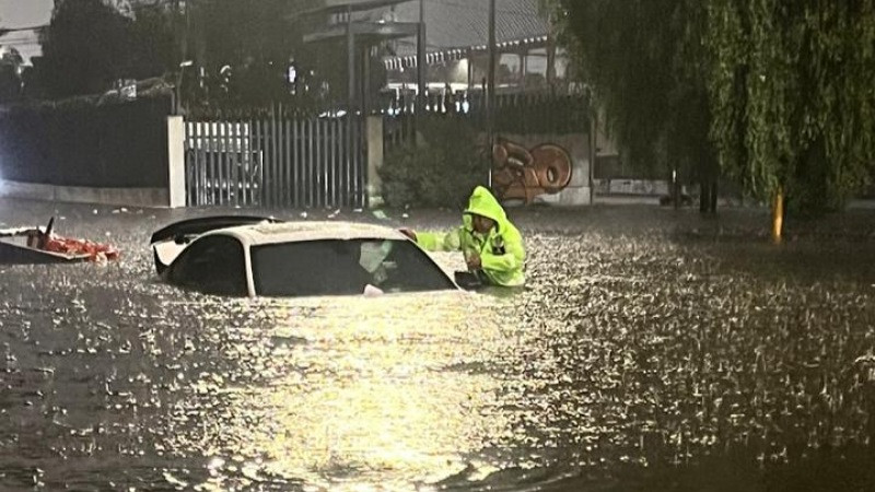 Lluvias históricas dejan graves inundaciones en Iztapalapa y otras alcaldías de CDMX