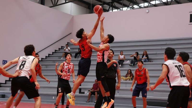 UMSNH logra su tercer triunfo consecutivo en la Liga Universitaria de Baloncesto 