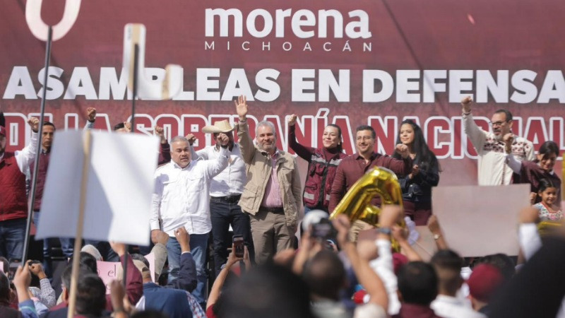 Bedolla llama a cerrar filas en apoyo a la presidenta Claudia Sheinbaum