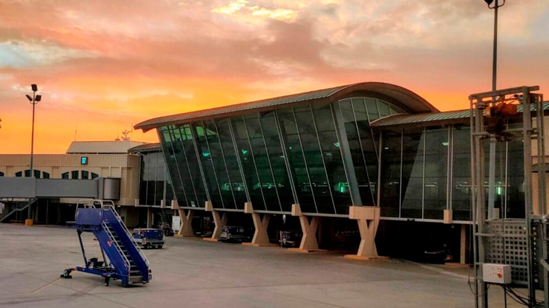Suspensión de vuelos en Aeropuerto de El Paso, por presencia de drones de un grupo delincuencial: DOT