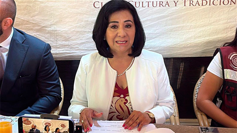 Confirma Beatriz Robles que el senado analiza reformas fiscales y de inversión 