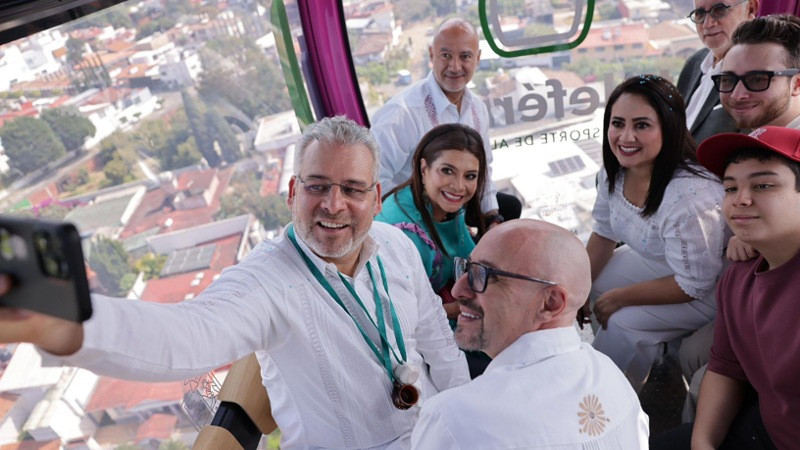 Bedolla visualiza al teleférico de Uruapan como motor económico y turístico