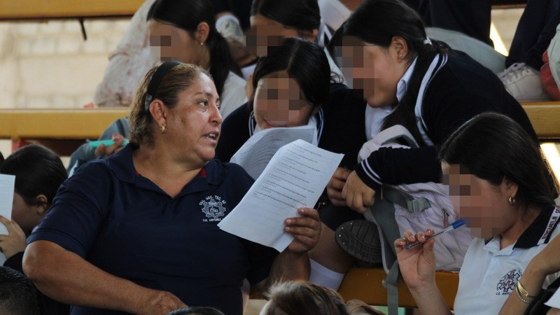 Imparte la FGE curso a estudiantes de Ocumicho, Antúnez, Cherán y La Cantera sobre riesgos digitales, adicción a pantallas y delitos en línea contra menores
