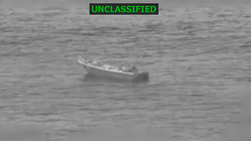 Operativo militar en aguas del Pacífico oriental deja dos personas sin vida