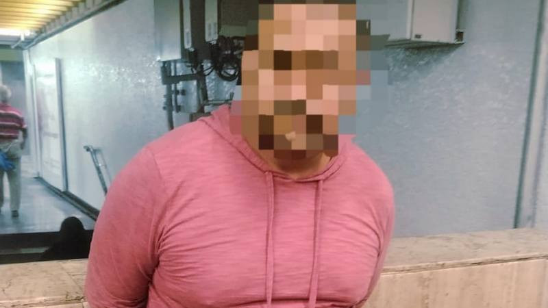 Detienen a hombre por presuntamente fotografiar a menor sin su consentimiento en Metro de la CDMX