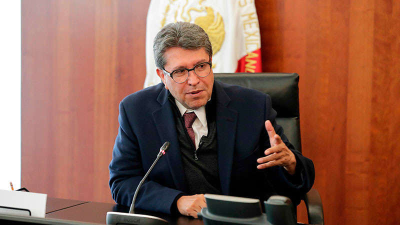 Monreal pide esperar a la FGR en caso de Rocha Moya y evita respaldo directo