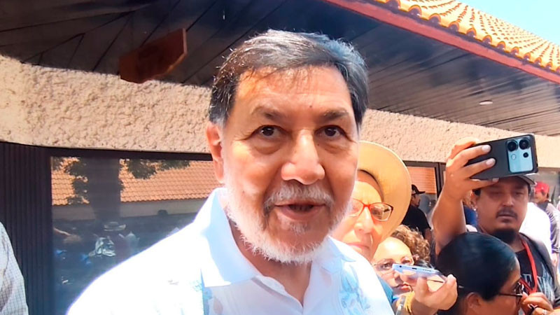 “Debieron vigilarlos”: Noroña cuestiona salida de exfuncionarios de Sinaloa a EEUU 
