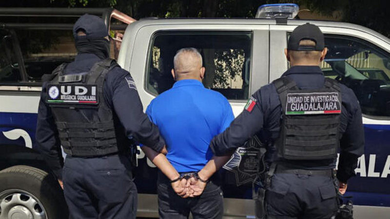 Cae presunto acosador sexual de estudiantes de prepa 2 de la UdeG; fue expuesto en videos